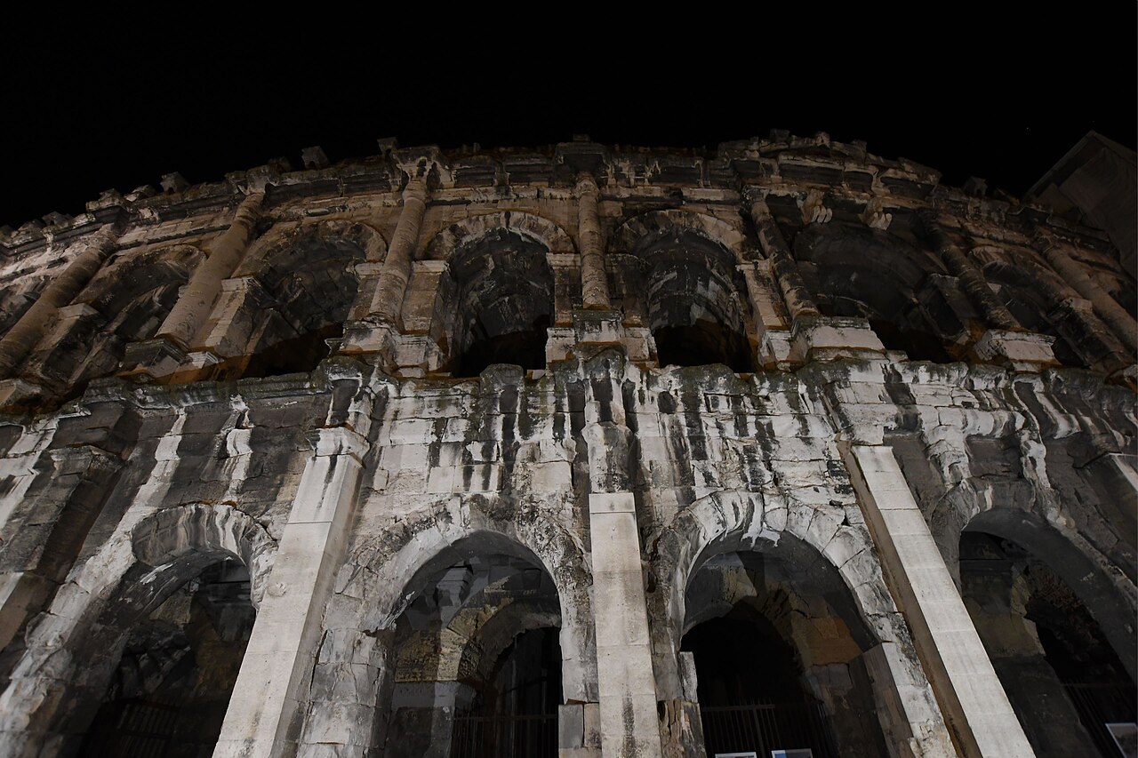 Nîmes, les arènes
